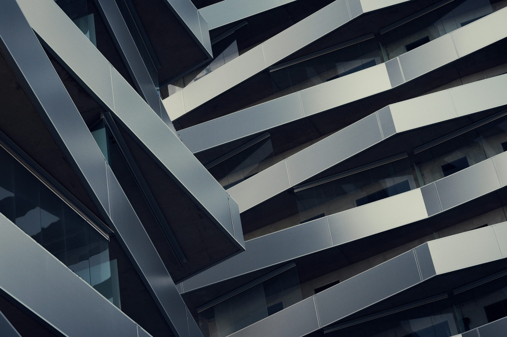 How much does an architect make per hour cash that